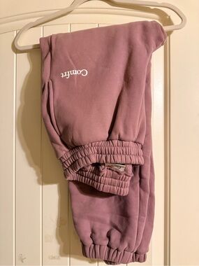 Confrt Unisex Dusty Pink Sweatpants. Size XS (runs big).